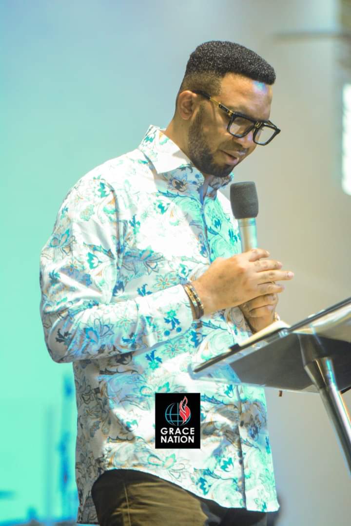 Grace Nation PHDS Service : What You Carries Determine What You Fight – Dr Chris okafor