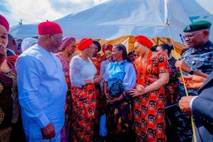 FIRST LADY OF THE FEDERAL REPUBLIC OF NIGERIA SENATOR OLUREMI TINUBU APPLAUDS IMO WOMEN