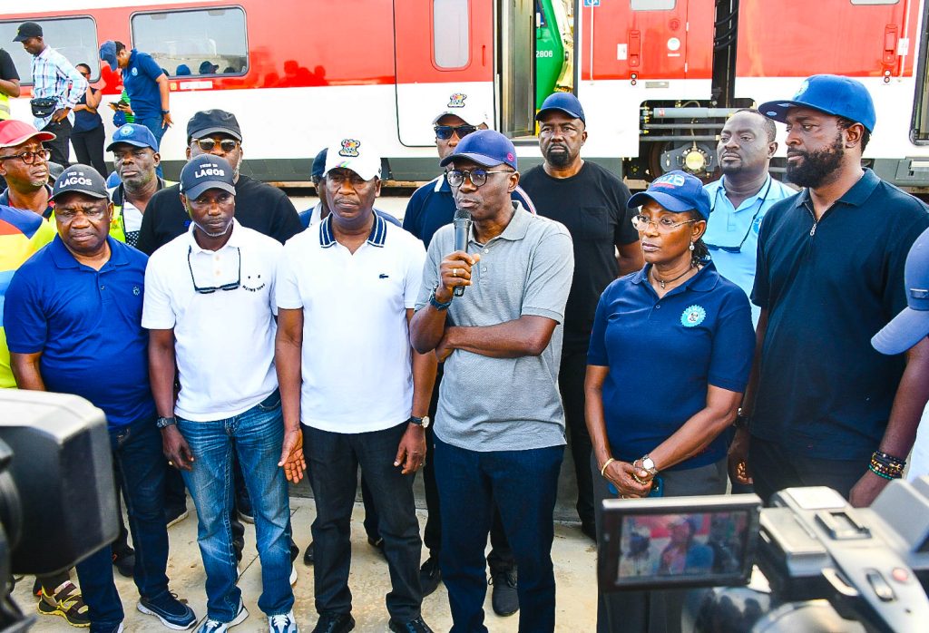 SANWO-OLU ORDERS CLEANUP ALONG LAGOS RED LINE CORRIDOR, AS RAIL PROJECT RACES TO COMPLETION