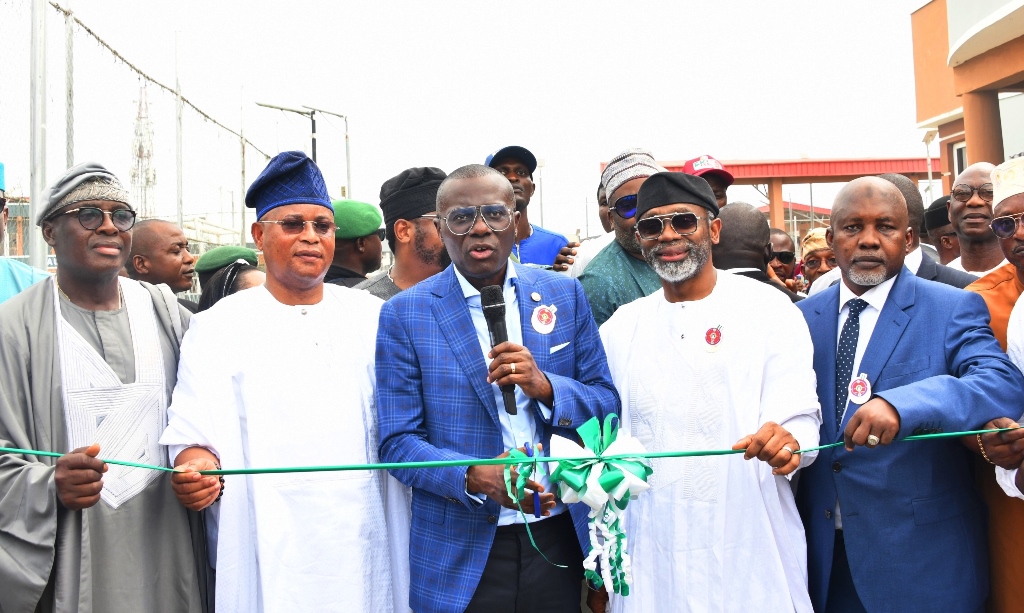 SANWO-OLU COMMISSIONS 80-BED FEMI GBAJABIAMILA HOSPITAL, YOUTH DEV’T CENTRE IN SURULERE