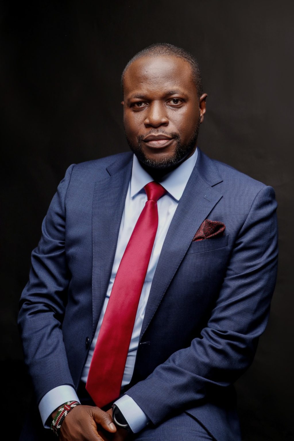 OLALEKAN LATONA’S ASCENSION: FROM CHIEF OPERATING OFFICER TO MANAGING DIRECTOR AT CARD CENTER NIGERIA LIMITED  BY CHINEDU NSOFOR