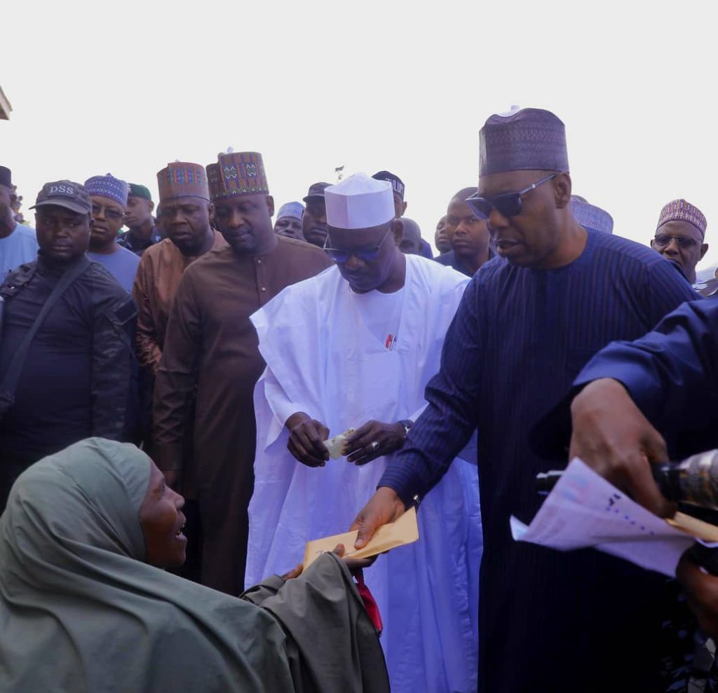 Hardship: Zulum shares food aid to 52,500 families in southern Borno