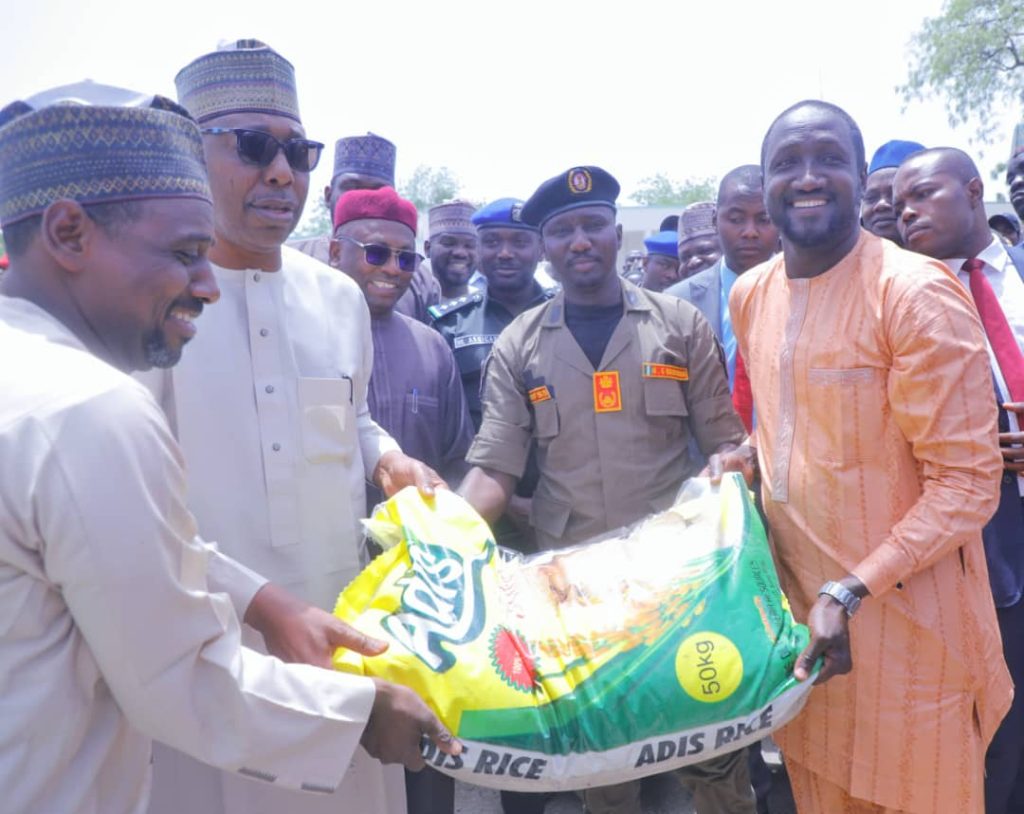 Boko Haram: Zulum disburses N255m, food to CJTF, hunters