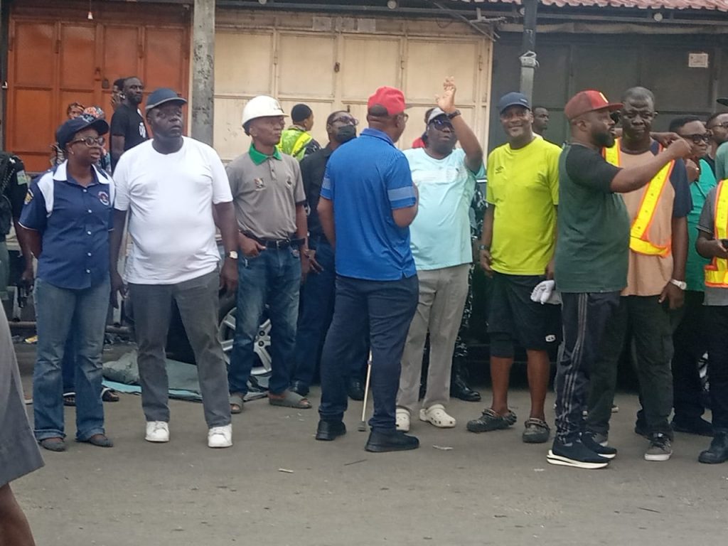 LASG REITERATES ZERO TOLERANCE TO ILLEGAL EXTENSIONS, ATTACHMENTS ON SHOPS, BUILDINGS