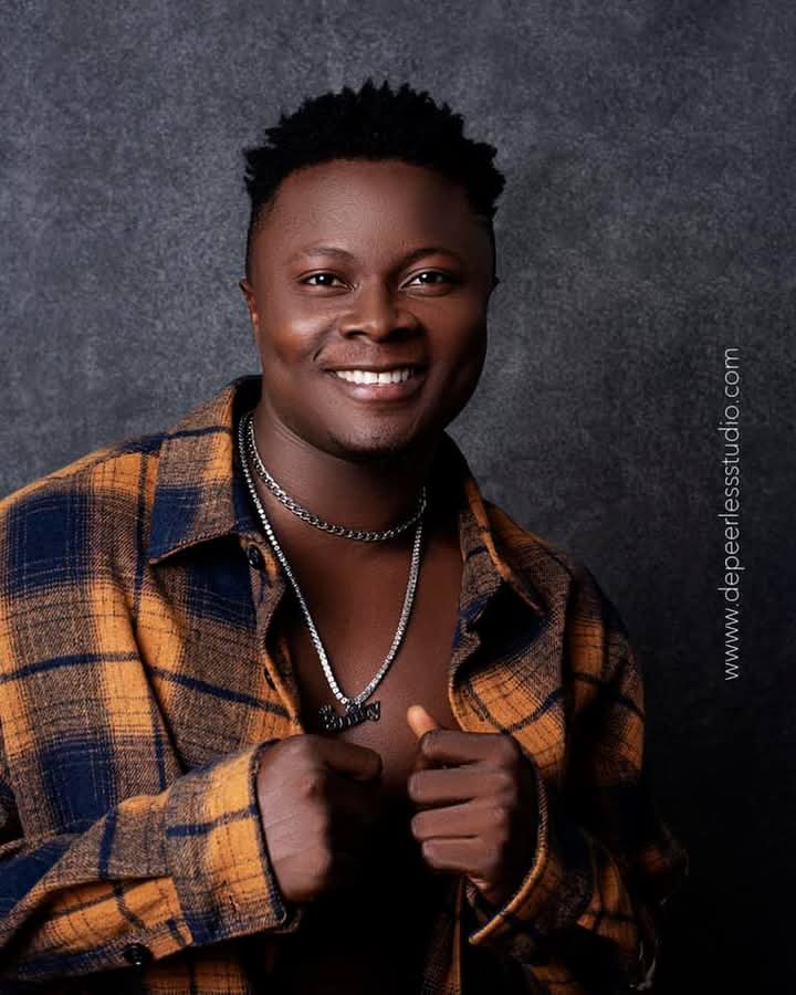 Famous Nigerian Artist Femi Trinity’s Hit Singles “Ijo Ope” and “OWO” Currently Treading on Music Chat.