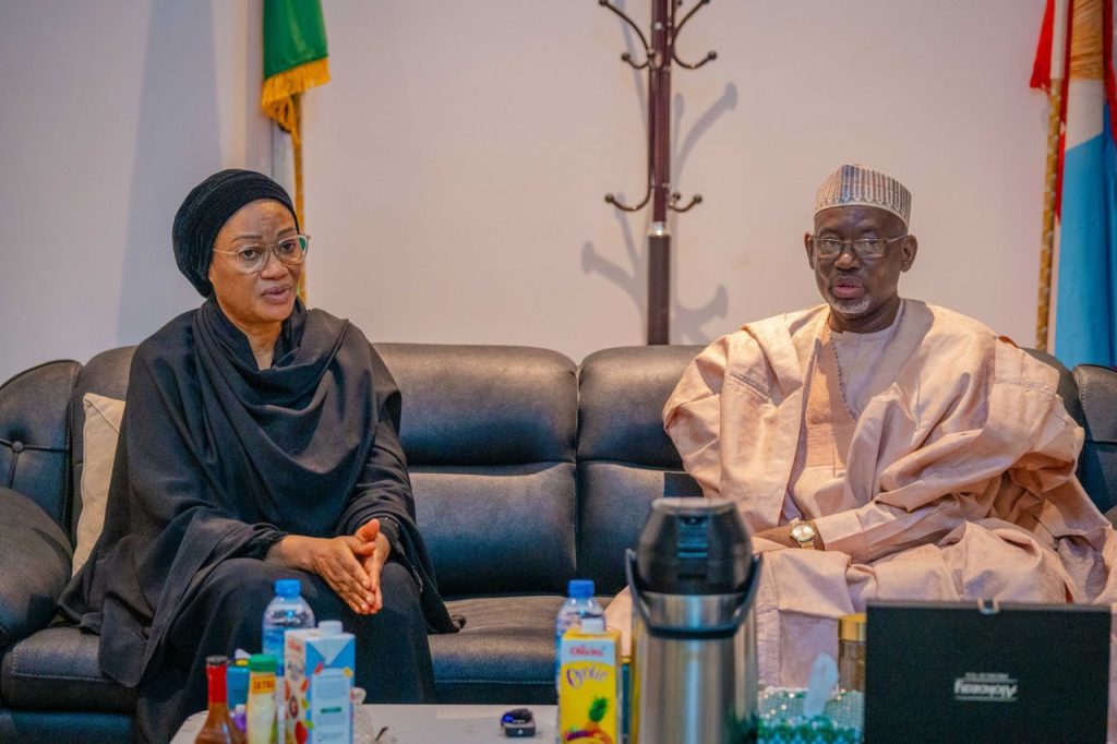 FIRST LADY OLUREMI TINUBU CONDOLES WITH JIGAWA GOVERNOR, WIFE OVER DEMISE OF SON