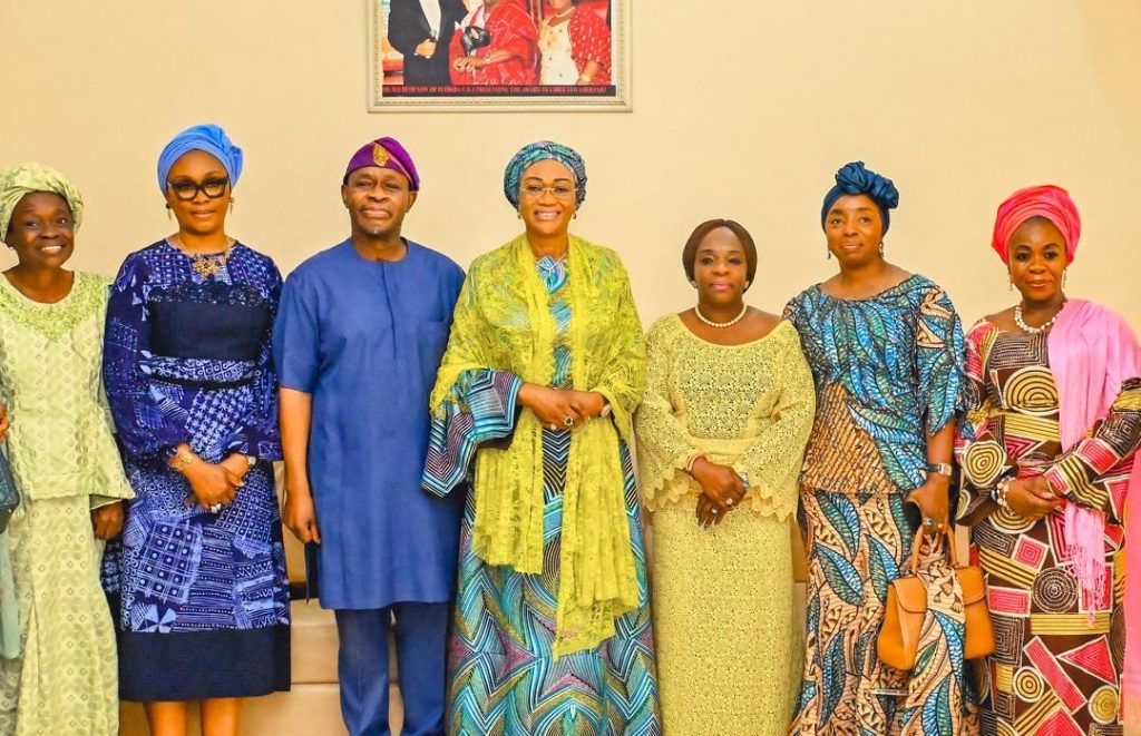 FIRST LADY OLUREMI TINUBU SAYS LATE AFENIFERE CHIEFTAIN PA ADEBANJO WAS A POLITICAL LEADER