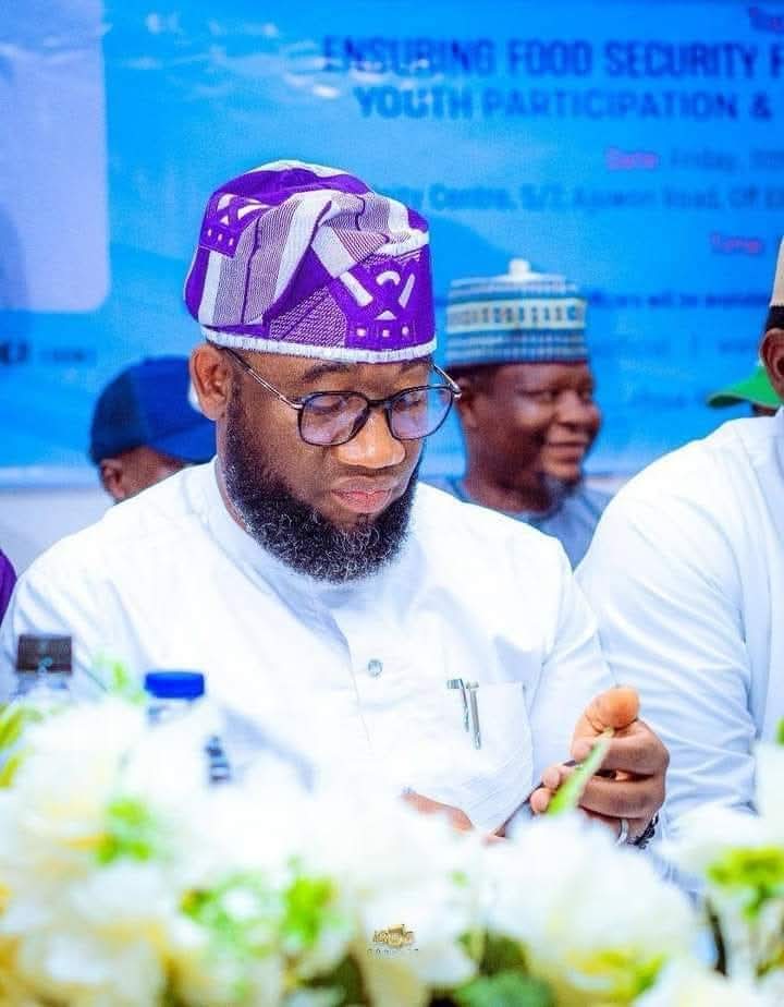 Exceptional Leadership: Ifako Ijaye residents praise Hon.Usman Hazmat UAH for a second term