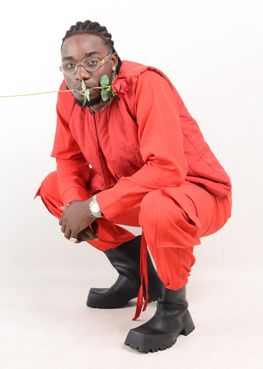 Eazie Boi, the voice of a united continent/Eazie Boi, the voice of a socialist society