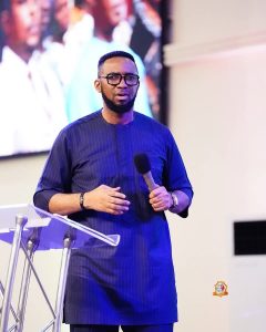 Transgenerational Lebans met their Waterloo at the Grace Nation Midweek Service in Lagos.