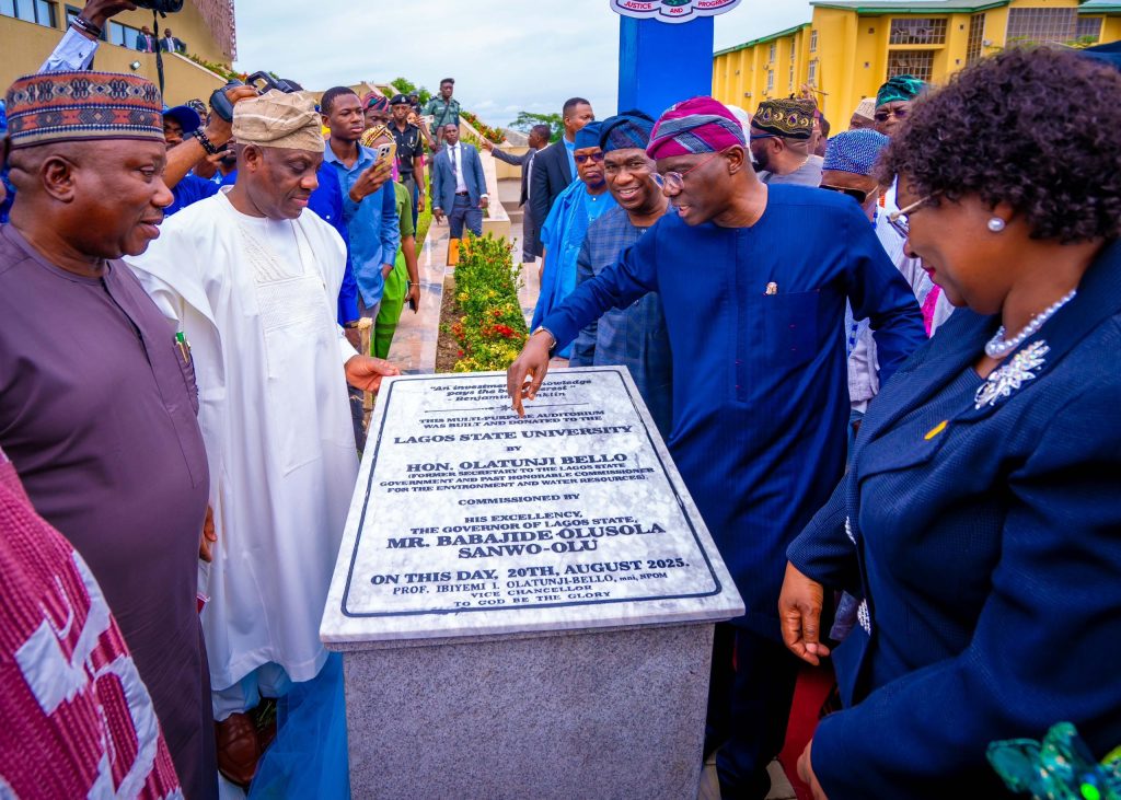 SANWO-OLU OPENS NEW 550-SEATER OLATUNJI BELLO AUDITORIUM ENDOWED TO LASU