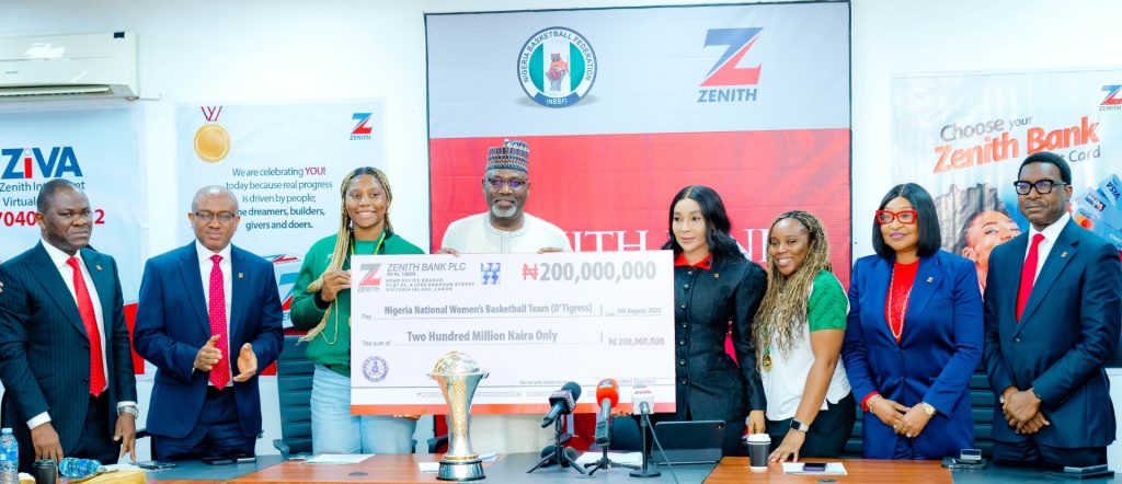 The African Champions, D’Tigress Receive ₦200m Reward From Zenith Bank [PHOTO]