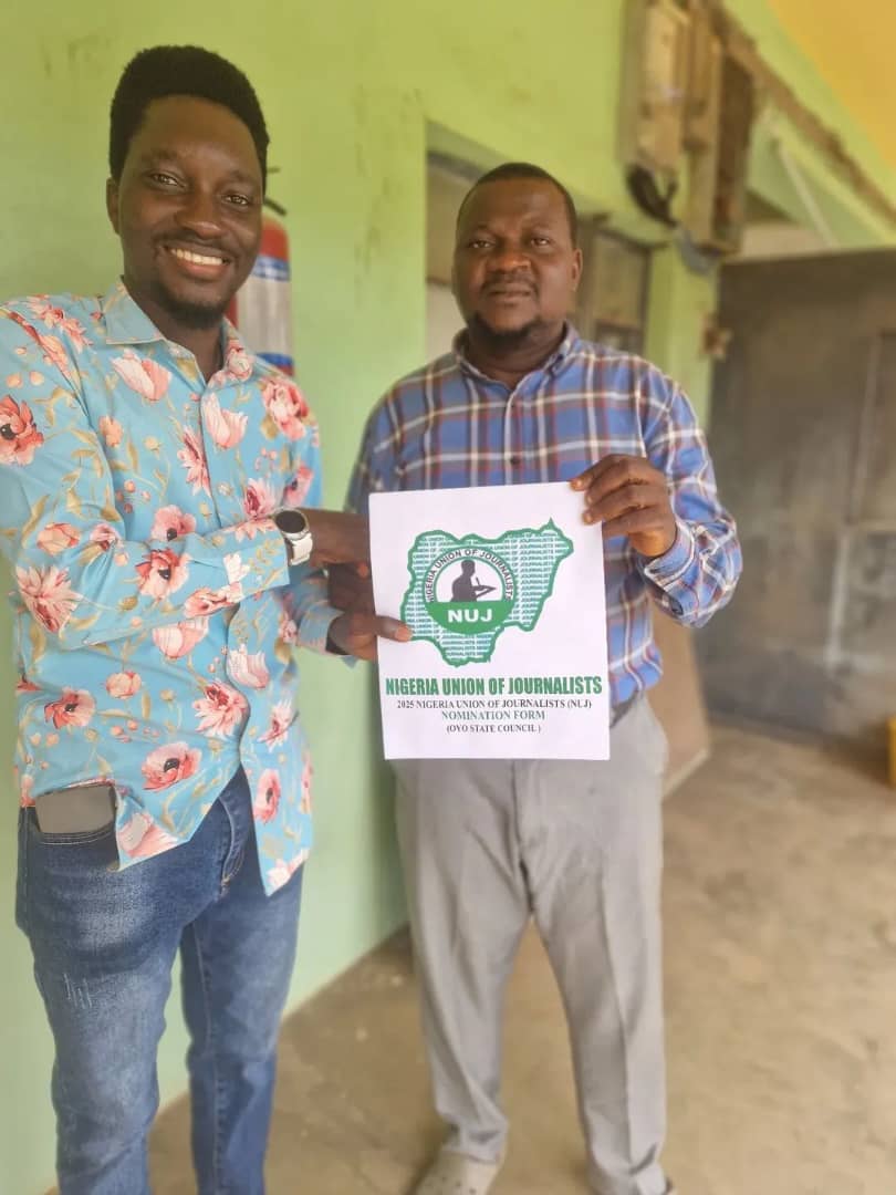 Adeniji Olamide Picks Nomination Form for NUJ Oyo Council Secretary