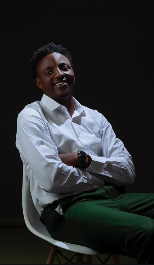 Praise outburst” Crooner Gbenga Ileri Enjoy unprecedented air play and Online Presence with latest Album