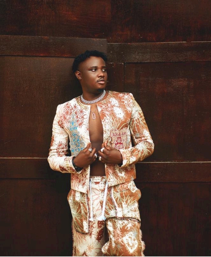 Nigerian Born Multi talented Global Guitarist and Jojajo crooner Jegzy is a Boom and a Force to reckon with in the Nigeria music industry