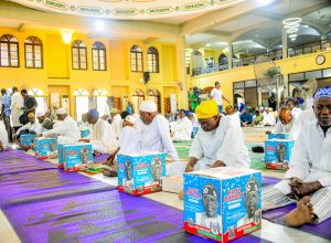 SANWO-OLU CELEBRATES TINUBU’S 74TH BIRTHDAY WITH FOOD PACKS, PERSONALISED LETTER TO LAGOSIANS