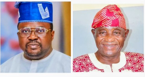 Oyo PDP Guber Aspirant, Ajadi, Congratulates Party Leader, Nureni Akanbi On Birthday
