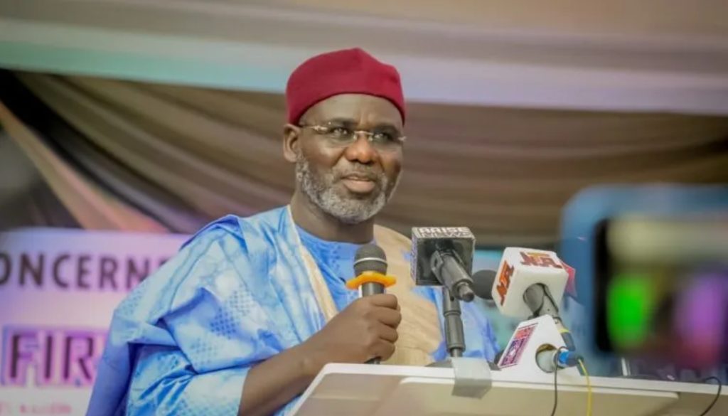 Buratai Celebrates Ex-Internal Affairs Minister, General Magoro, At 85
