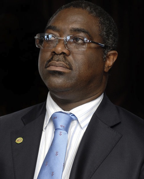 SANWO-OLU CONGRATULATES FORMER FIRS BOSS, BABATUNDE FOWLER AT 70