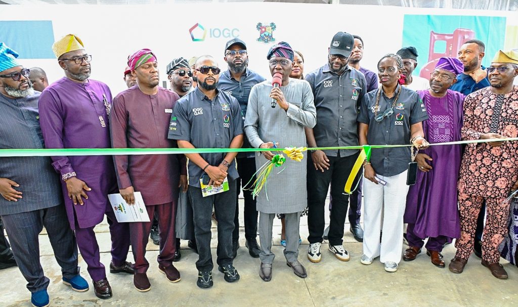 SANWO-OLU COMMISSIONS NIGERIA’S FIRST INTEGRATED ENERGY HUB, SUPPORTS CLEAN MOBILITY INITIATIVES