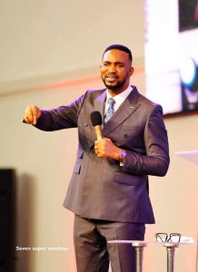 LEKKI MID-WEEK SERVICE: DR. CHRIS OKAFOR RELEASES ANGEL OF ANSWERED PRAYERS ON FAITHFULS