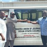 OGUN APC GOVERNORSHIP CANDIDATE PRESENTS BRAND-NEW 18-SEATER TOYOTA HIACE BUS TO OGUN NUJ