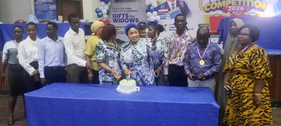 BOMARAH FOUNDATION Empowers Winners of Lagos Schools, Teachers Competition with Cash, Gift Prices